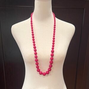 Vintage 1960’s Hot Pink Beaded Necklace